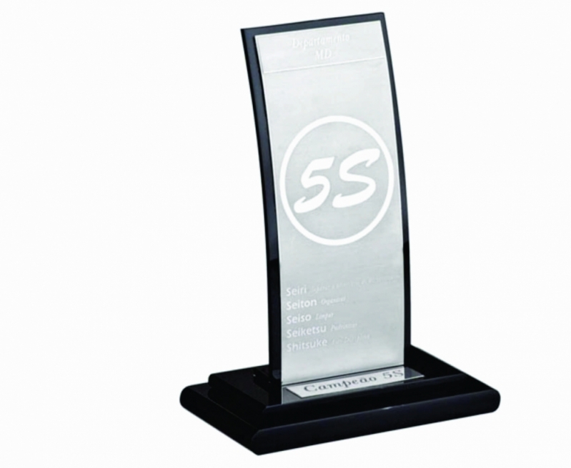 Troféu para Empresas Minas Gerais - Troféu de Metal Personalizado